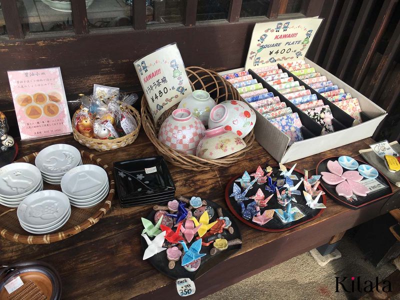 quà tặng địa phương